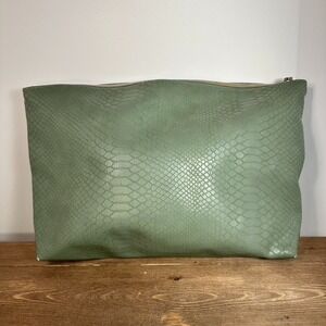 Sonia Kashuk Large Make Up Travel Pouch Green Faux Leather Clutch Bag Snake